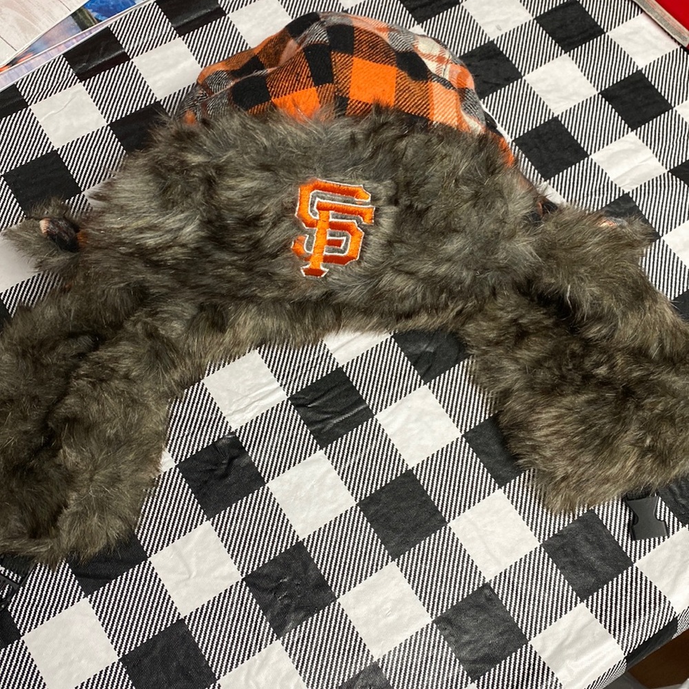 SF Giants Fur Hat